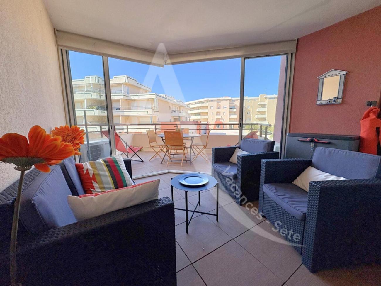 4 Pers, 1 Chambre, Plages Et Commerces A Pied Sete Exterior photo