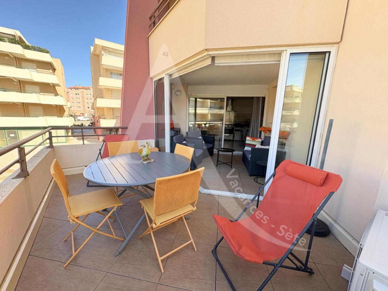 4 Pers, 1 Chambre, Plages Et Commerces A Pied Sete Exterior photo